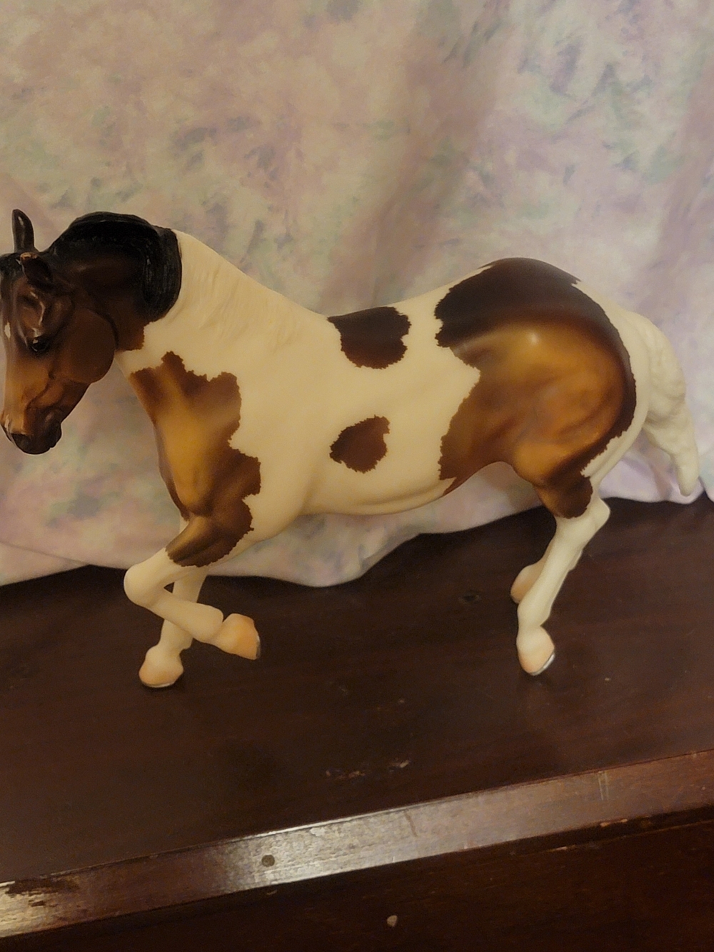 Breyer Bay Pinto Ranch Horse